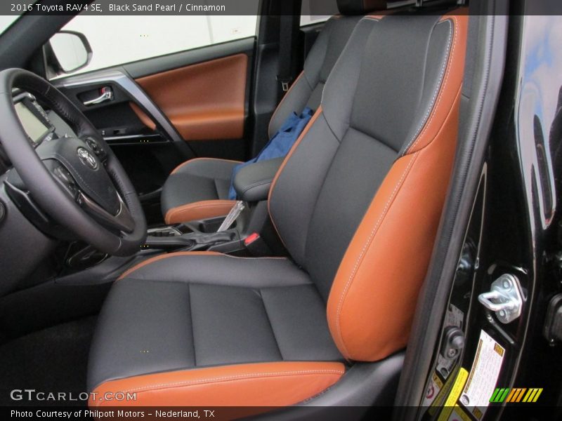 Black Sand Pearl / Cinnamon 2016 Toyota RAV4 SE