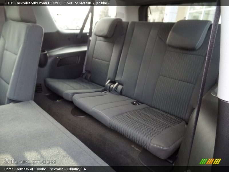 Silver Ice Metallic / Jet Black 2016 Chevrolet Suburban LS 4WD
