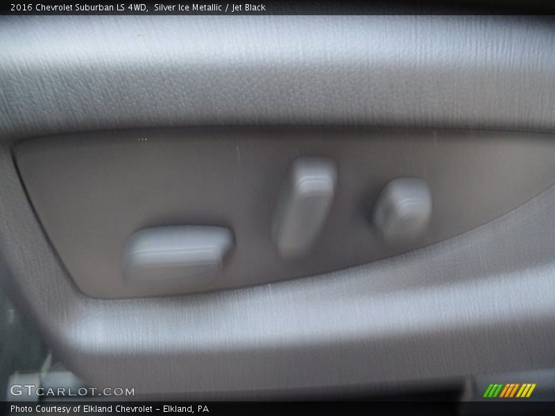 Silver Ice Metallic / Jet Black 2016 Chevrolet Suburban LS 4WD