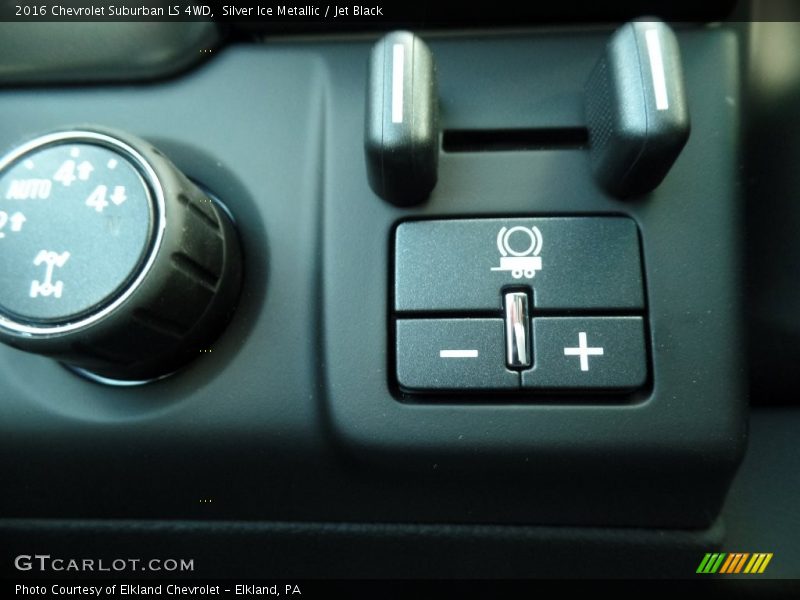 Silver Ice Metallic / Jet Black 2016 Chevrolet Suburban LS 4WD