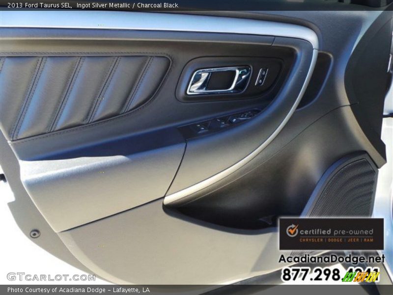 Ingot Silver Metallic / Charcoal Black 2013 Ford Taurus SEL