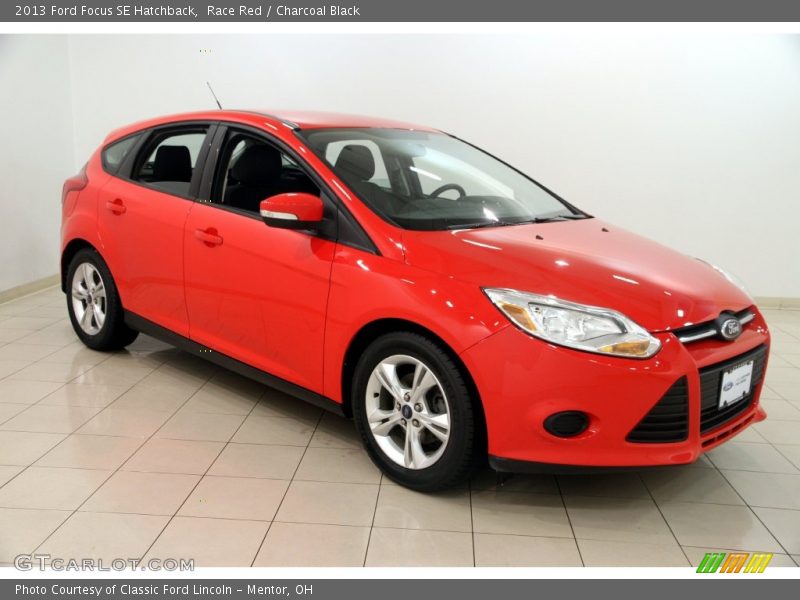 Race Red / Charcoal Black 2013 Ford Focus SE Hatchback