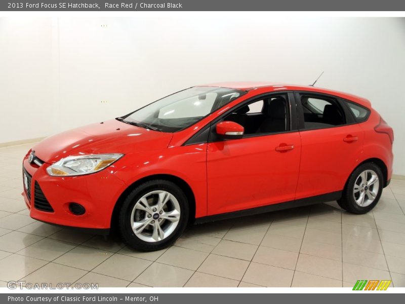 Race Red / Charcoal Black 2013 Ford Focus SE Hatchback