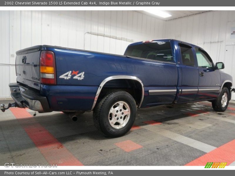 Indigo Blue Metallic / Graphite Gray 2002 Chevrolet Silverado 1500 LS Extended Cab 4x4