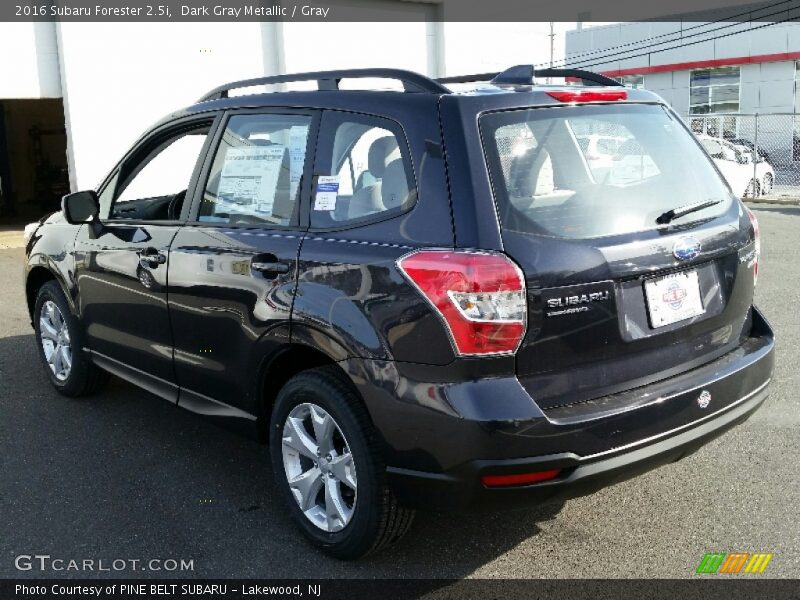 Dark Gray Metallic / Gray 2016 Subaru Forester 2.5i