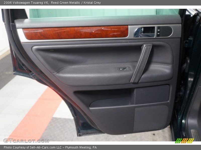 Reed Green Metallic / Kristal Grey 2006 Volkswagen Touareg V6