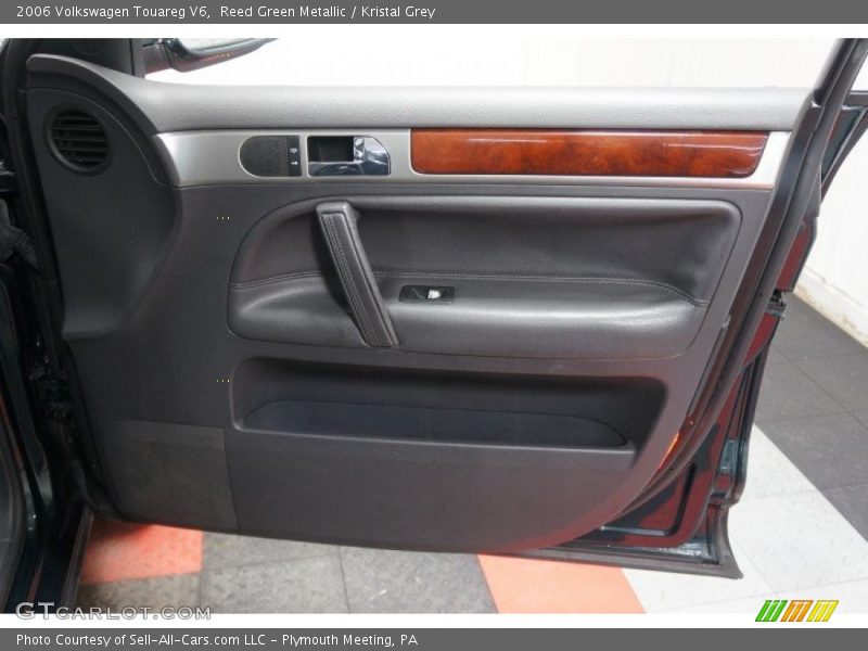 Reed Green Metallic / Kristal Grey 2006 Volkswagen Touareg V6