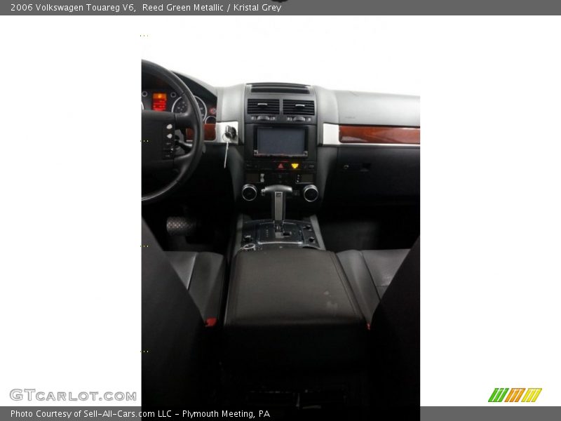 Reed Green Metallic / Kristal Grey 2006 Volkswagen Touareg V6