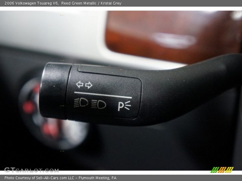 Reed Green Metallic / Kristal Grey 2006 Volkswagen Touareg V6