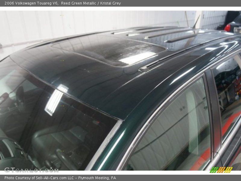 Reed Green Metallic / Kristal Grey 2006 Volkswagen Touareg V6