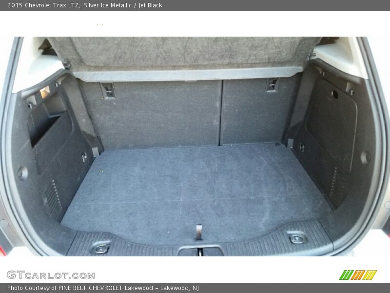 Silver Ice Metallic / Jet Black 2015 Chevrolet Trax LTZ