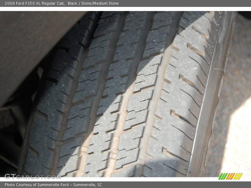 Black / Stone/Medium Stone 2009 Ford F150 XL Regular Cab