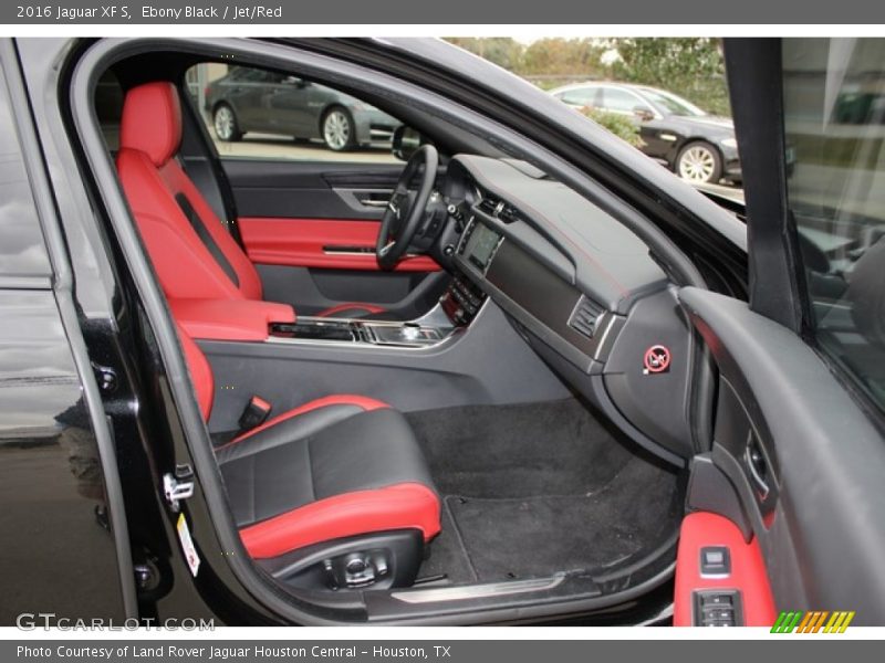 Ebony Black / Jet/Red 2016 Jaguar XF S