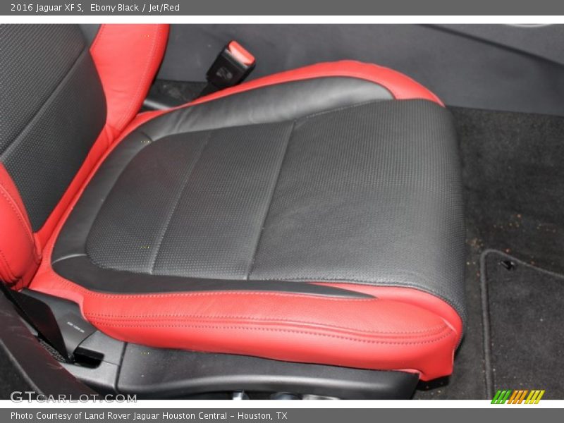 Front Seat of 2016 XF S