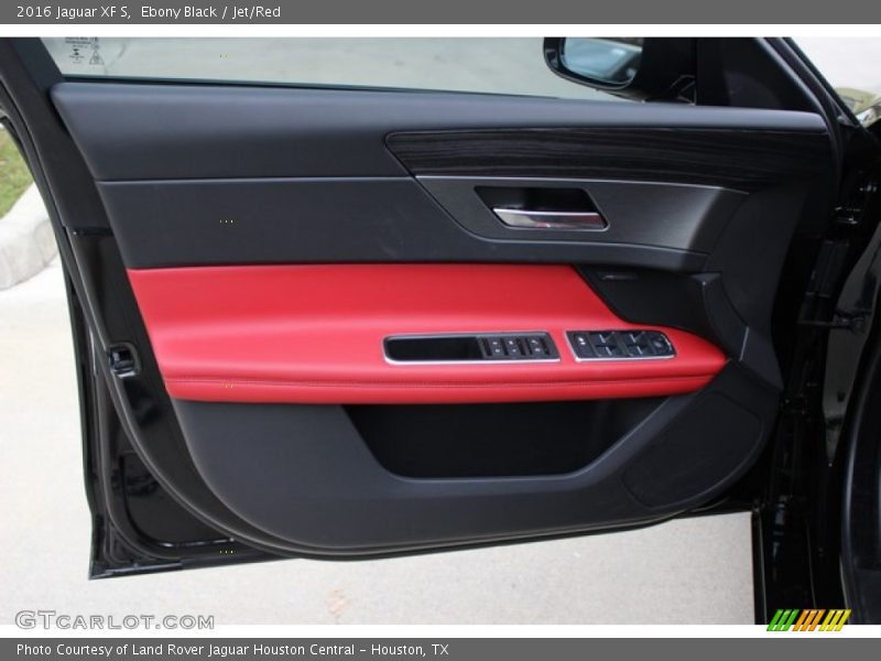 Ebony Black / Jet/Red 2016 Jaguar XF S