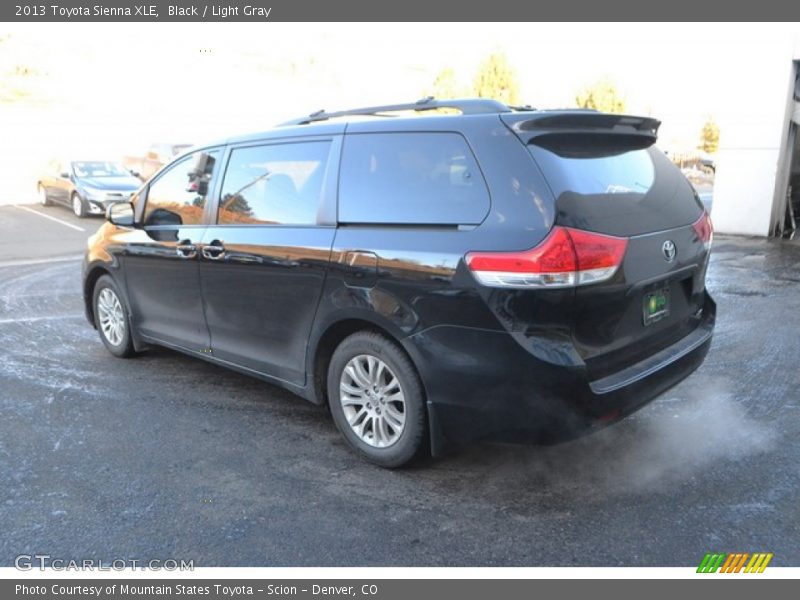 Black / Light Gray 2013 Toyota Sienna XLE