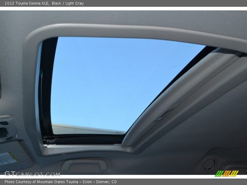 Black / Light Gray 2013 Toyota Sienna XLE