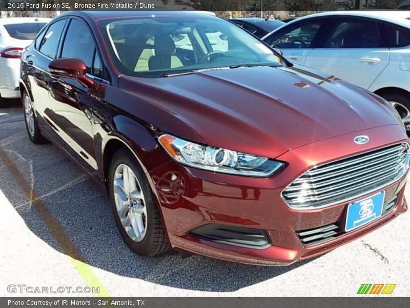 Bronze Fire Metallic / Dune 2016 Ford Fusion SE