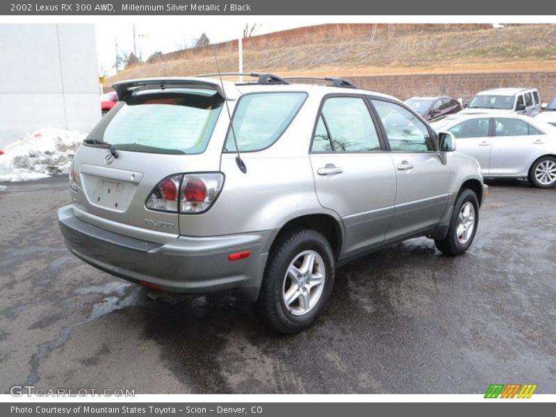 Millennium Silver Metallic / Black 2002 Lexus RX 300 AWD