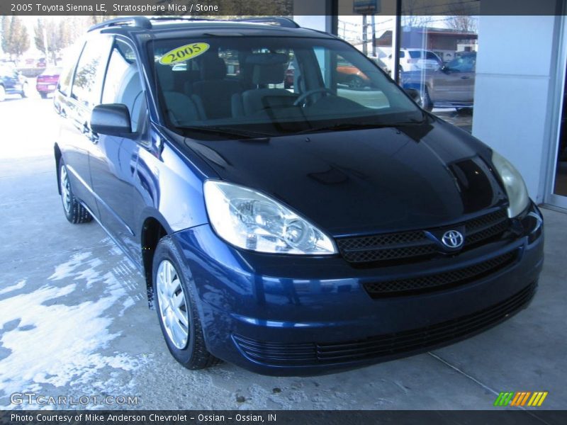 Stratosphere Mica / Stone 2005 Toyota Sienna LE