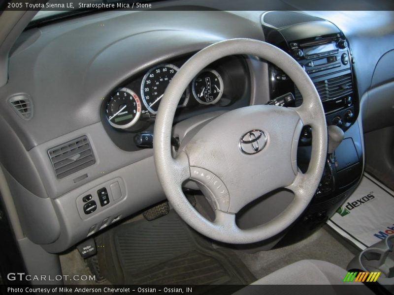 Stratosphere Mica / Stone 2005 Toyota Sienna LE