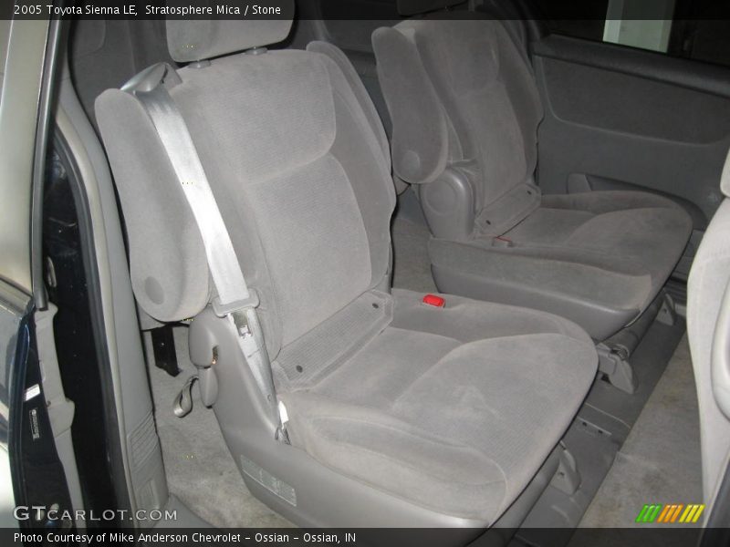 Stratosphere Mica / Stone 2005 Toyota Sienna LE