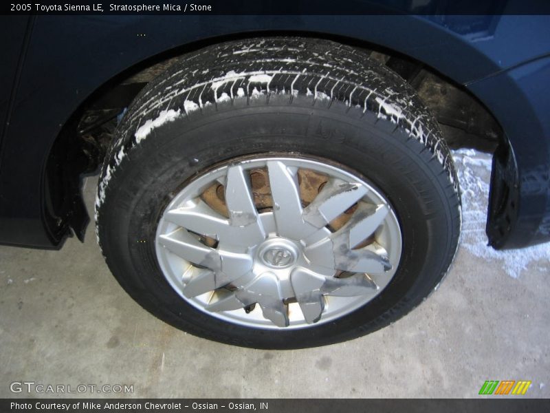 Stratosphere Mica / Stone 2005 Toyota Sienna LE