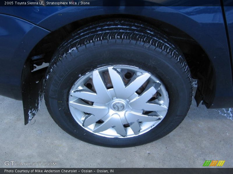 Stratosphere Mica / Stone 2005 Toyota Sienna LE