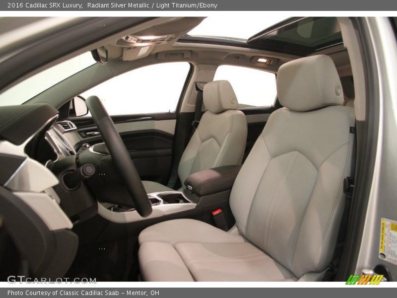 Radiant Silver Metallic / Light Titanium/Ebony 2016 Cadillac SRX Luxury