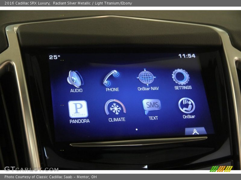 Radiant Silver Metallic / Light Titanium/Ebony 2016 Cadillac SRX Luxury