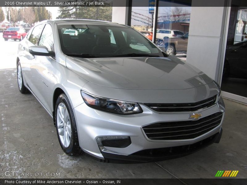 Silver Ice Metallic / Jet Black 2016 Chevrolet Malibu LT