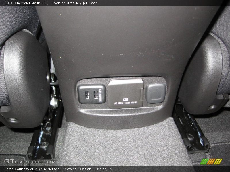 Controls of 2016 Malibu LT