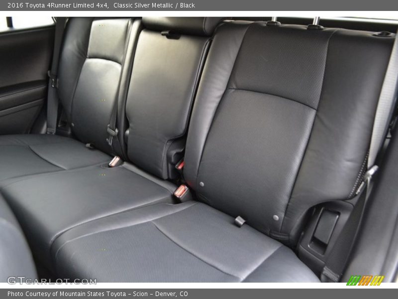 Classic Silver Metallic / Black 2016 Toyota 4Runner Limited 4x4