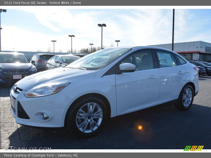 Oxford White / Stone 2012 Ford Focus SEL Sedan