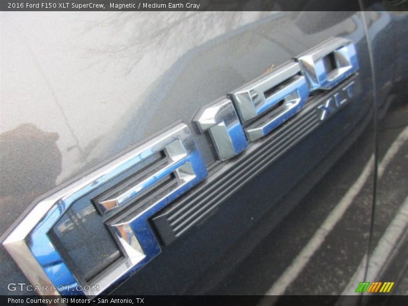 Magnetic / Medium Earth Gray 2016 Ford F150 XLT SuperCrew