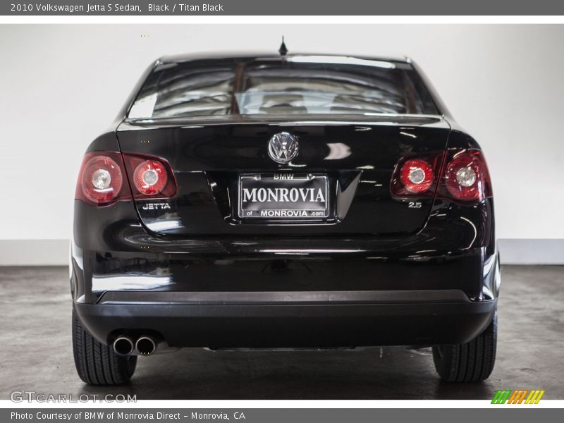 Black / Titan Black 2010 Volkswagen Jetta S Sedan