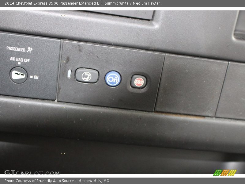 Summit White / Medium Pewter 2014 Chevrolet Express 3500 Passenger Extended LT