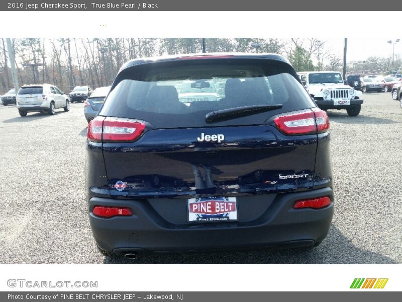 True Blue Pearl / Black 2016 Jeep Cherokee Sport