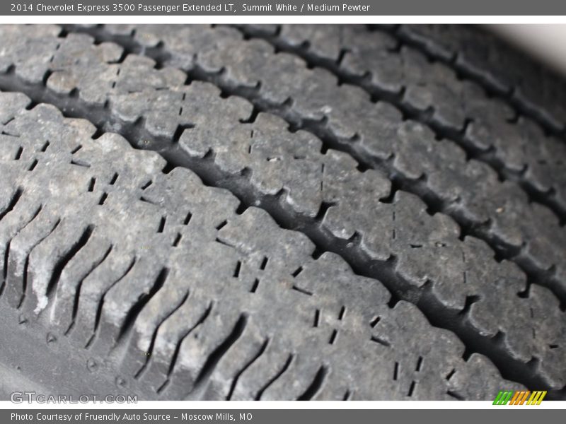 Summit White / Medium Pewter 2014 Chevrolet Express 3500 Passenger Extended LT