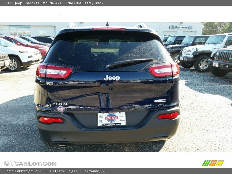 True Blue Pearl / Black 2016 Jeep Cherokee Latitude 4x4