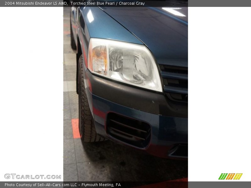Torched Steel Blue Pearl / Charcoal Gray 2004 Mitsubishi Endeavor LS AWD