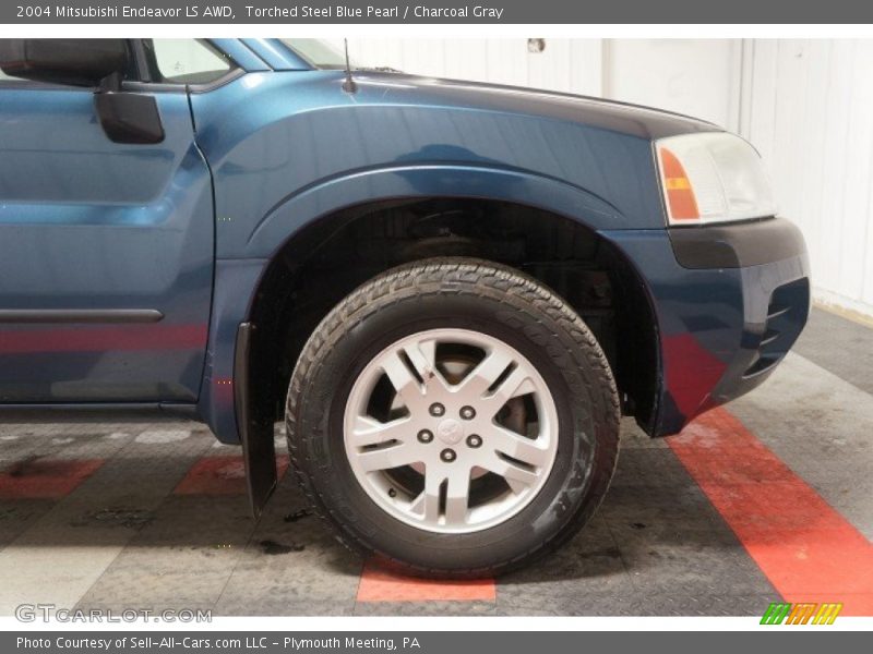 Torched Steel Blue Pearl / Charcoal Gray 2004 Mitsubishi Endeavor LS AWD