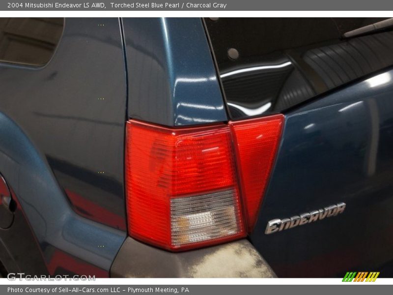 Torched Steel Blue Pearl / Charcoal Gray 2004 Mitsubishi Endeavor LS AWD