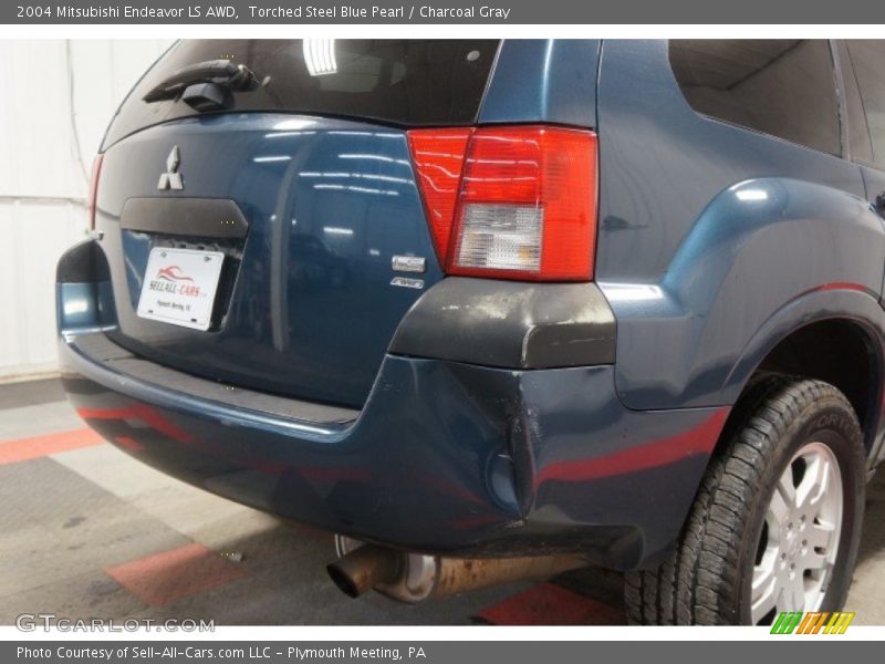 Torched Steel Blue Pearl / Charcoal Gray 2004 Mitsubishi Endeavor LS AWD