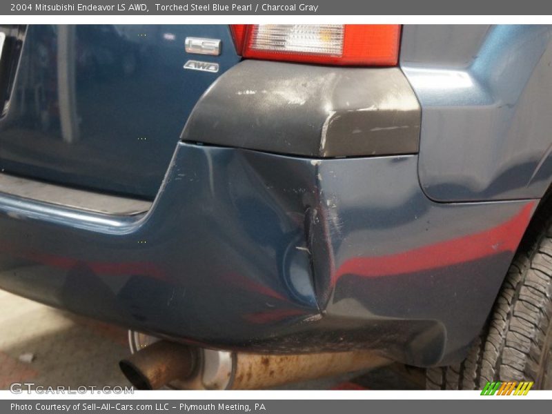 Torched Steel Blue Pearl / Charcoal Gray 2004 Mitsubishi Endeavor LS AWD