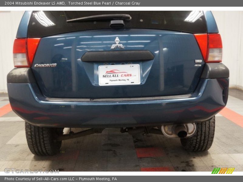 Torched Steel Blue Pearl / Charcoal Gray 2004 Mitsubishi Endeavor LS AWD
