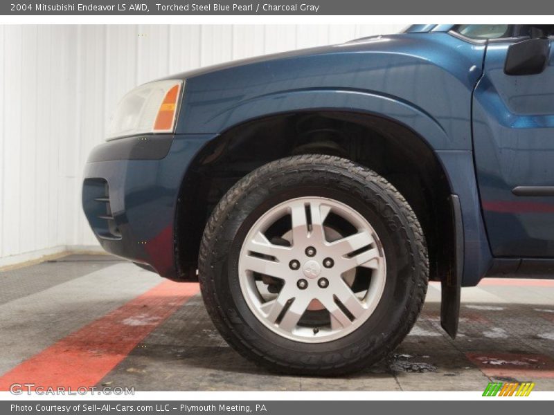 Torched Steel Blue Pearl / Charcoal Gray 2004 Mitsubishi Endeavor LS AWD