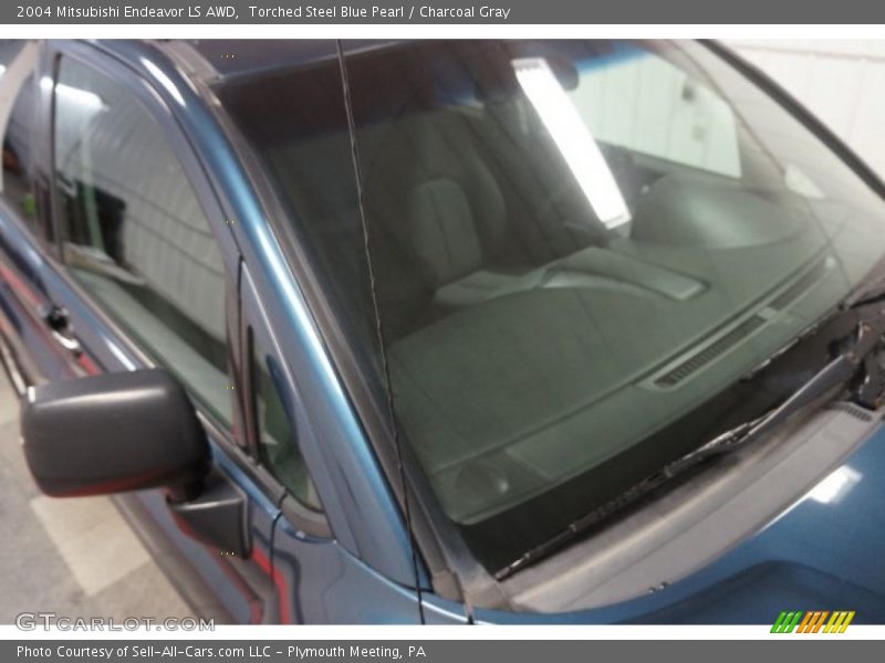 Torched Steel Blue Pearl / Charcoal Gray 2004 Mitsubishi Endeavor LS AWD