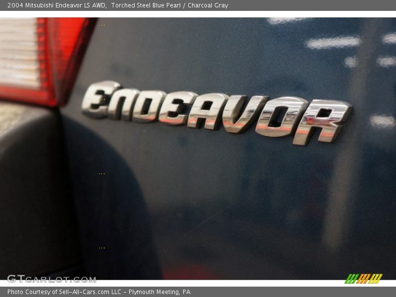 Torched Steel Blue Pearl / Charcoal Gray 2004 Mitsubishi Endeavor LS AWD