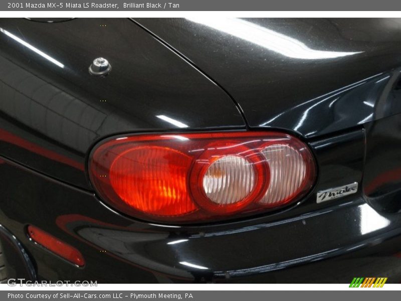 Brilliant Black / Tan 2001 Mazda MX-5 Miata LS Roadster